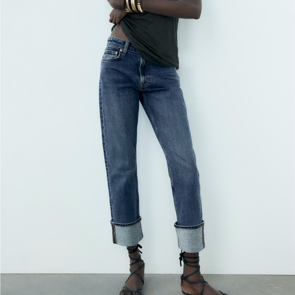 ZARA Mid Rise Cuffed Jeans